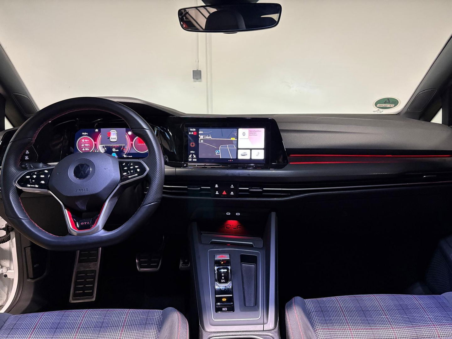 Volkswagen Golf 2.0 TSI GTI PANO CAM'