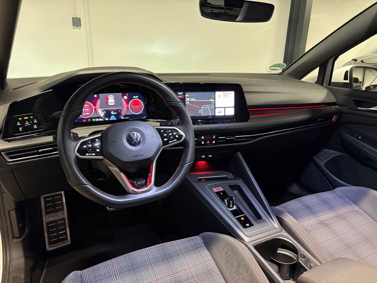 Volkswagen Golf 2.0 TSI GTI PANO CAM'