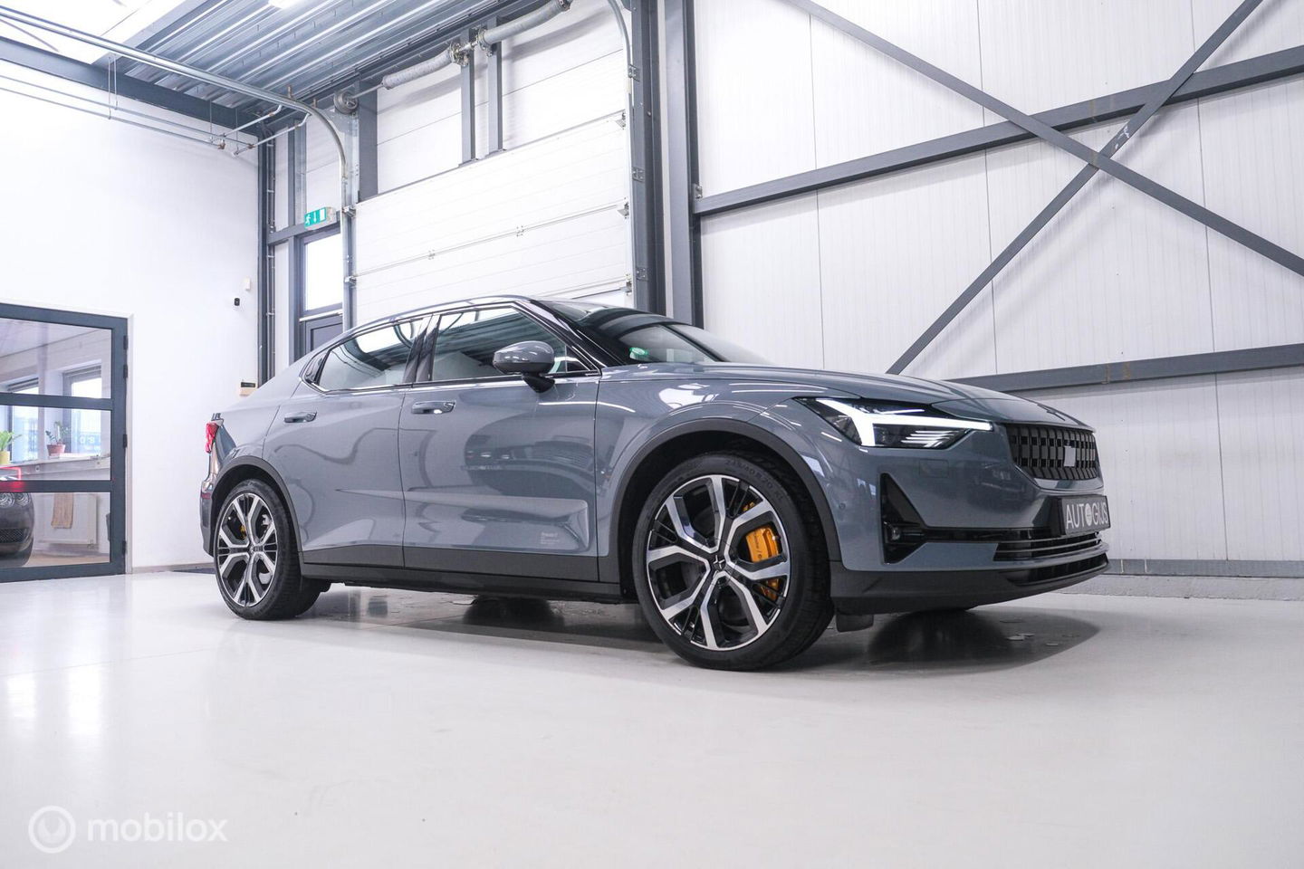 Polestar 2 Long Range Dual Motor Launch Edition 78kWh | 360 cam | Panorama | Trekhaak | CarPlay | Dealer OH | LED | Stoel + stuurwiel verwa