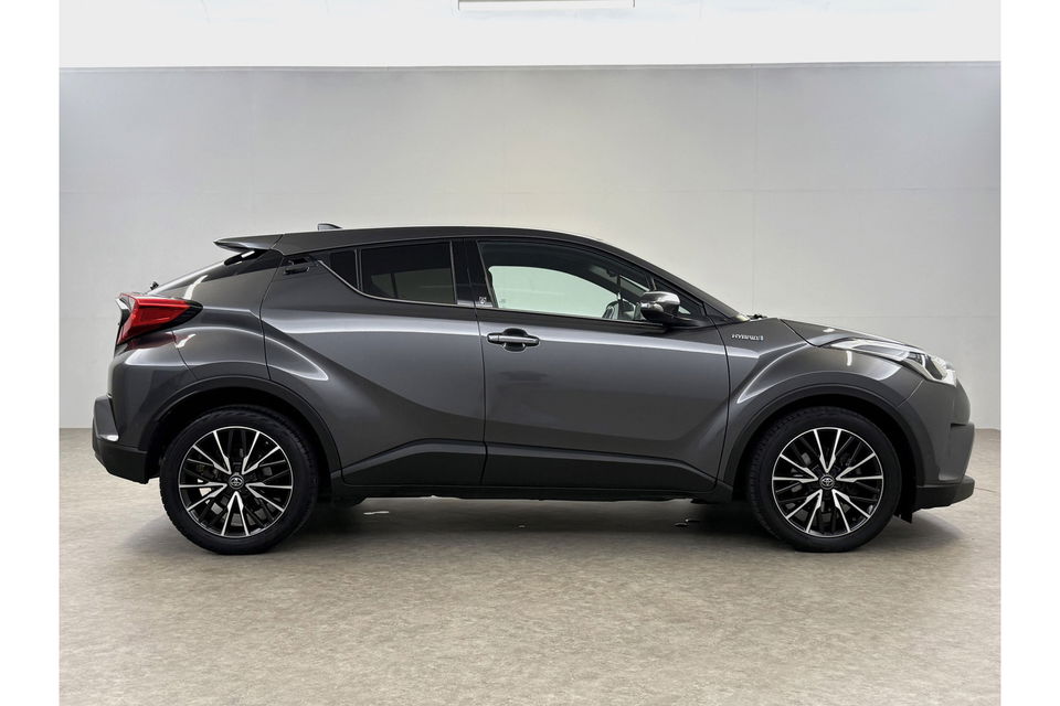 Toyota C-HR 1.8 Hybrid | 148PK | LED | Camera | Navigatie | Cruise | Parkeersensoren | 18"LMV