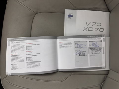 Volvo V70 2.0 D4 Summum *PANO | LUXURY-LEATHER | BI-XENON | MEMORY-PACK | NAVI-FULLMAP | CAMERA | HEATED-COMFORTSEATS | PRIVACY-GLASS | PDC | ECC | CRUISE | TOWBAR | 17''ALU*