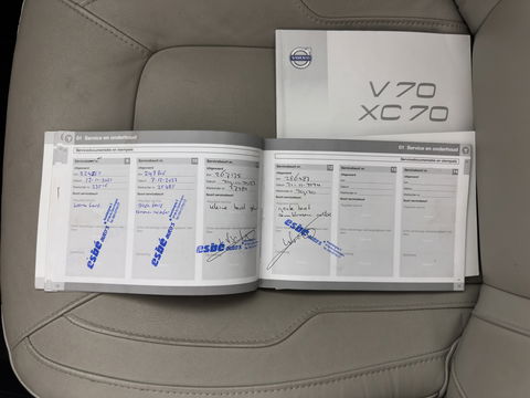 Volvo V70 2.0 D4 Summum *PANO | LUXURY-LEATHER | BI-XENON | MEMORY-PACK | NAVI-FULLMAP | CAMERA | HEATED-COMFORTSEATS | PRIVACY-GLASS | PDC | ECC | CRUISE | TOWBAR | 17''ALU*