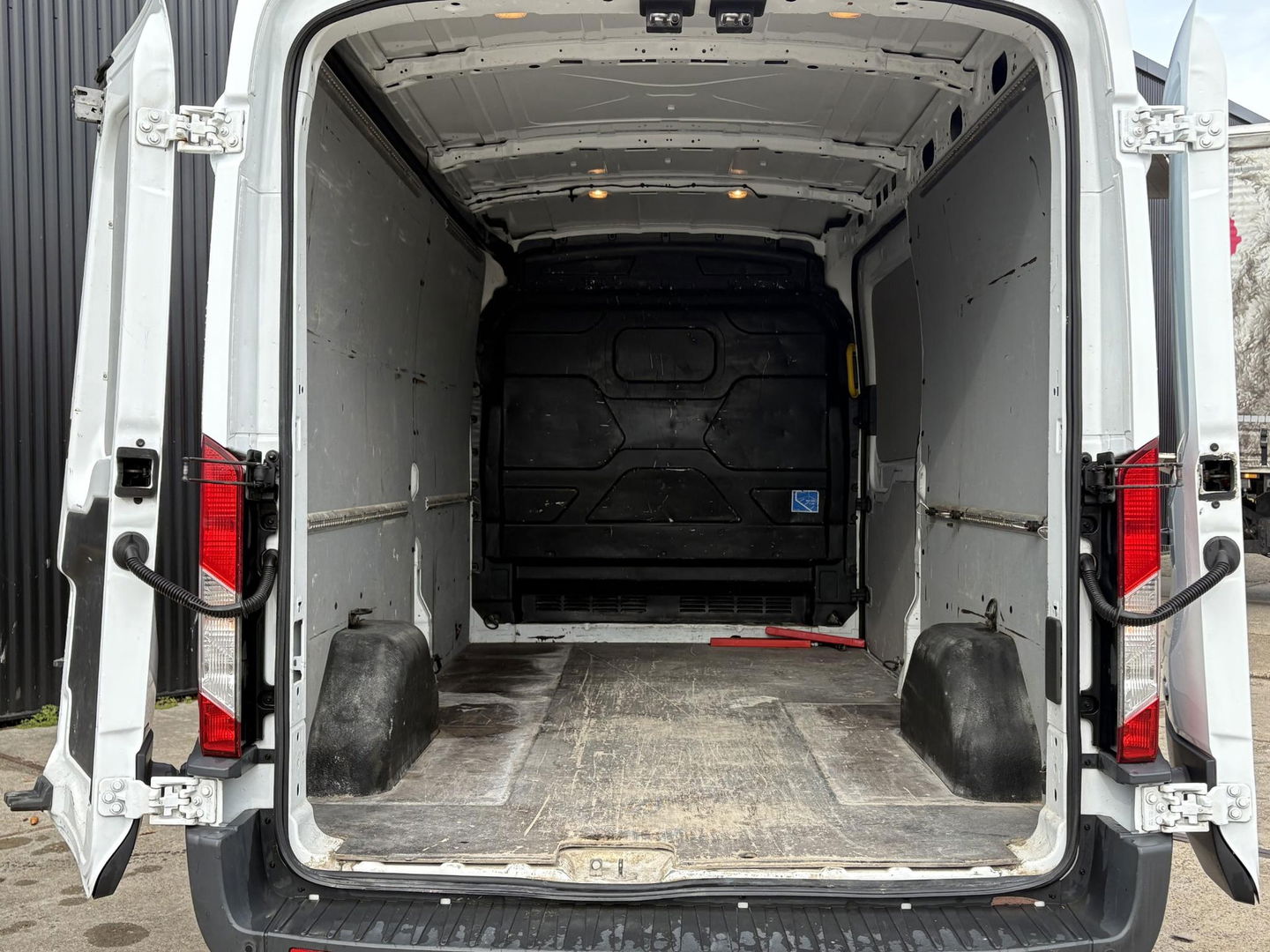 Ford Transit L3H3 Ambiente | DEUREN 270 GRADEN | 12MND APK | AIRCO | CRUISE