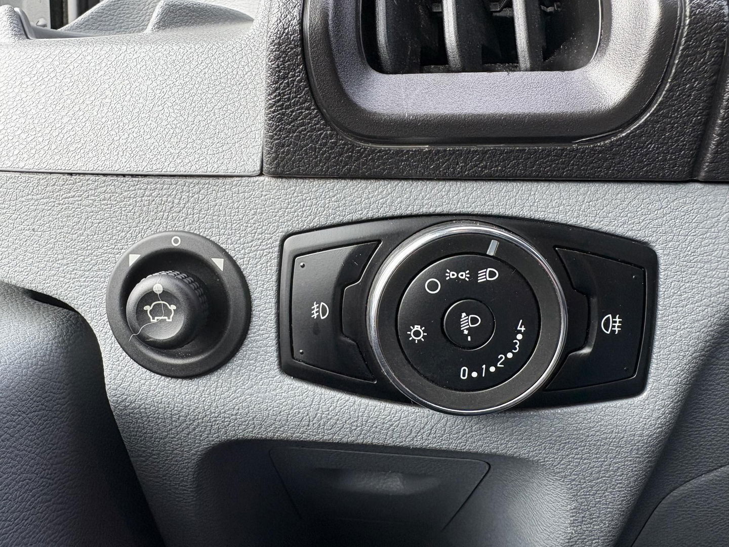 Ford Transit L3H3 Ambiente | DEUREN 270 GRADEN | 12MND APK | AIRCO | CRUISE