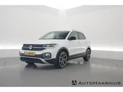 Volkswagen T-Cross 1.0 TSI Style DSG | Camera | Adapt. Cruise | Trekhaak | Beats | LED | Dodehoekdet. | 18'' | Keyless