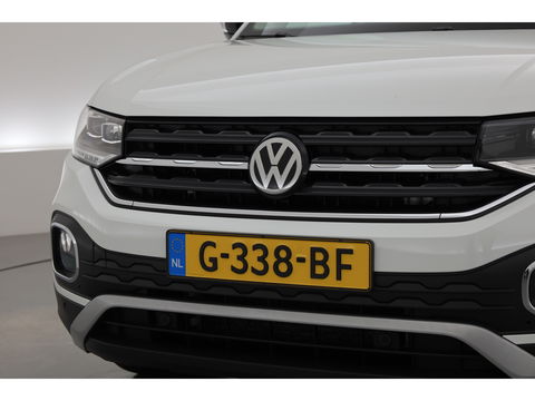 Volkswagen T-Cross 1.0 TSI Style DSG | Camera | Adapt. Cruise | Trekhaak | Beats | LED | Dodehoekdet. | 18'' | Keyless