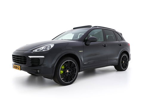Porsche Cayenne 3.0 S E-Hybrid (INCL-BTW) *PANO | LUXURY-LEATHER | BI-XENON | BOSE-SOUND | MEMORY-PACK | HEATED-COMFORTSEATS | PRIVACY-GLASS | CAMERA | NAVI-FULLMAP | ECC | PDC | CRUISE | 21''ALU*