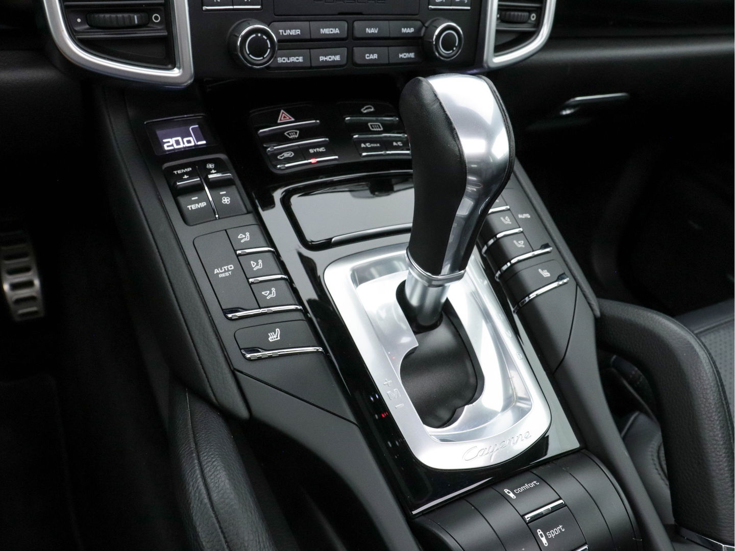 Porsche Cayenne 3.0 S E-Hybrid (INCL-BTW) *PANO | LUXURY-LEATHER | BI-XENON | BOSE-SOUND | MEMORY-PACK | HEATED-COMFORTSEATS | PRIVACY-GLASS | CAMERA | NAVI-FULLMAP | ECC | PDC | CRUISE | 21''ALU*