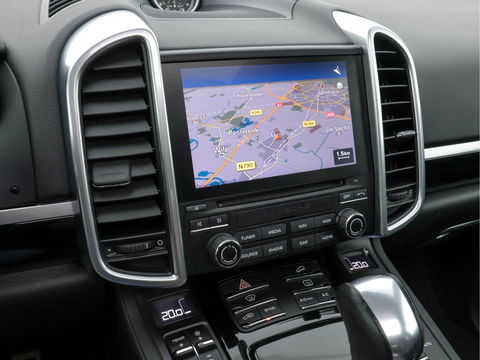 Porsche Cayenne 3.0 S E-Hybrid (INCL-BTW) *PANO | LUXURY-LEATHER | BI-XENON | BOSE-SOUND | MEMORY-PACK | HEATED-COMFORTSEATS | PRIVACY-GLASS | CAMERA | NAVI-FULLMAP | ECC | PDC | CRUISE | 21''ALU*