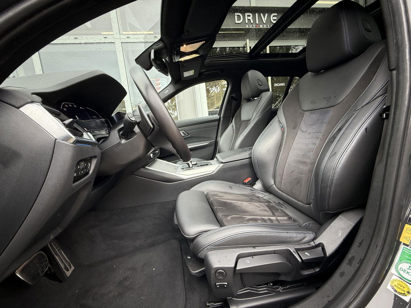 BMW 3 Serie Touring 330e High Ex. M-sport plus|SOH98%|Pano|Laser|CoPilot|HiFi|Trekhaak|Dravit grey