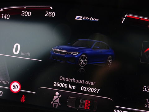 BMW 3-serie 330e 292PK M-sport Individual / Laser *NAP*