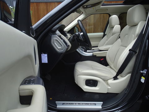 Land Rover Range Rover Sport 3.0 TDV6 259PK automaat / HSE Dynamic *NAP*