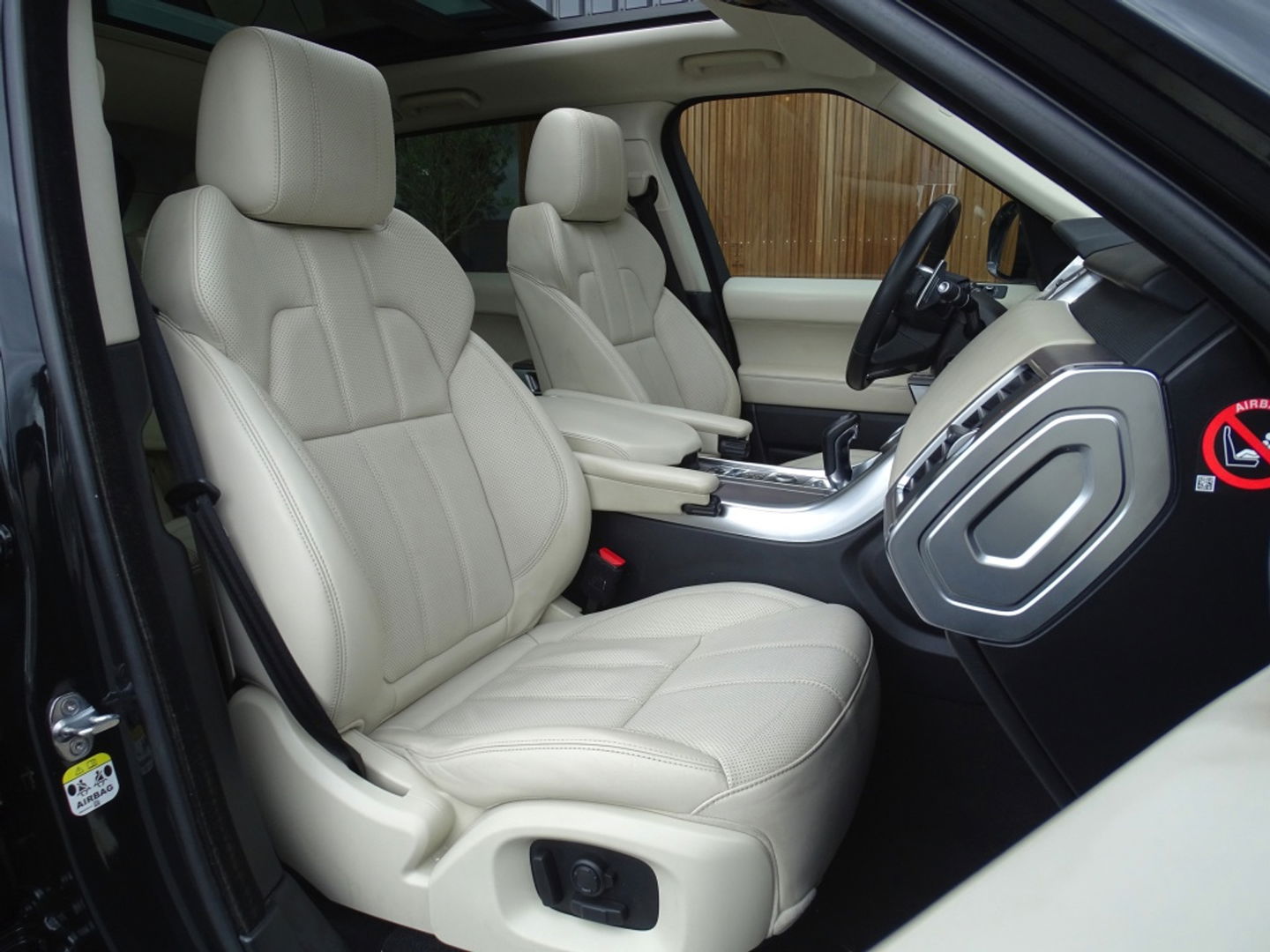 Land Rover Range Rover Sport 3.0 TDV6 259PK automaat / HSE Dynamic *NAP*