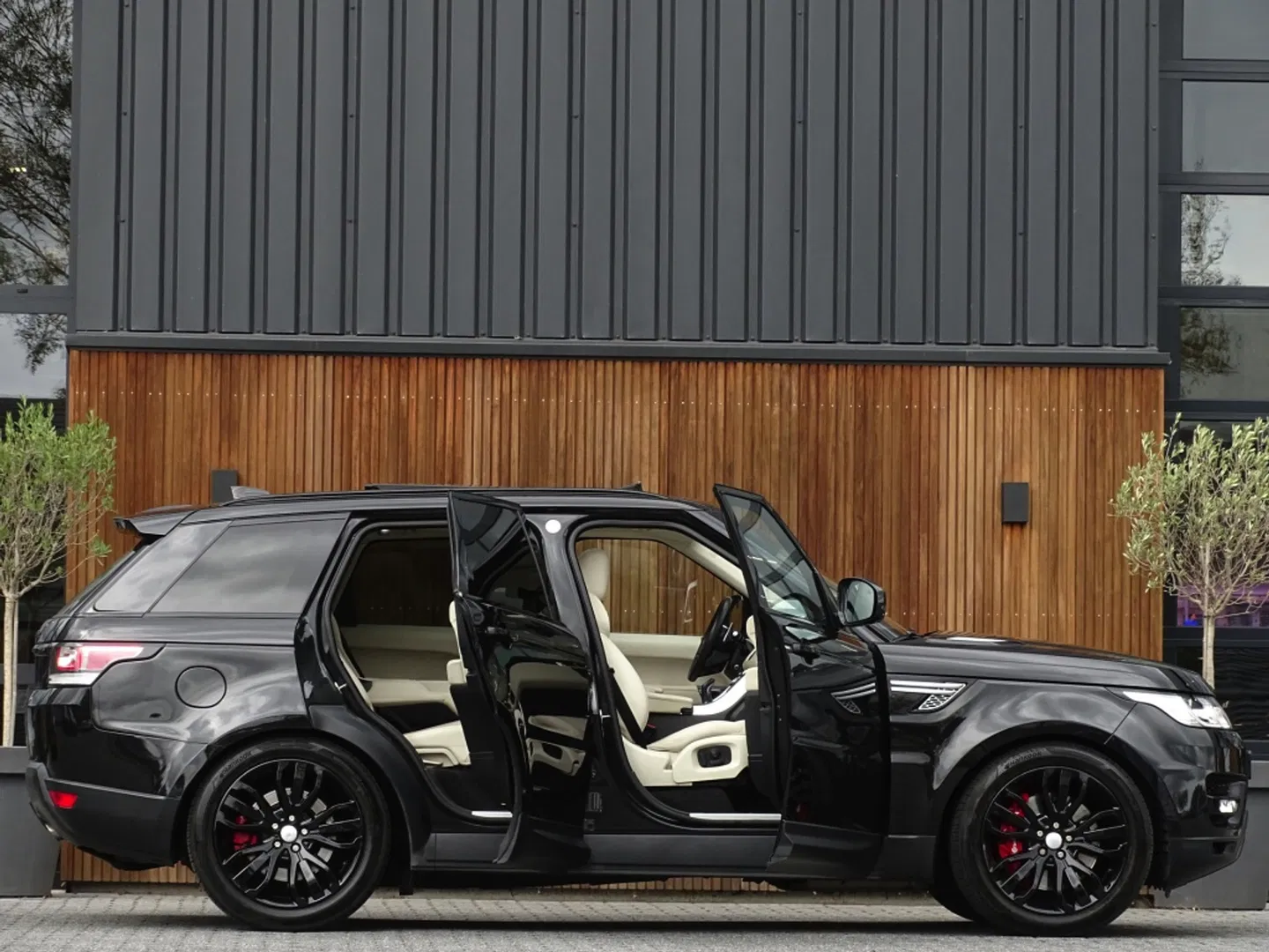 Land Rover Range Rover Sport 3.0 TDV6 259PK automaat / HSE Dynamic *NAP*
