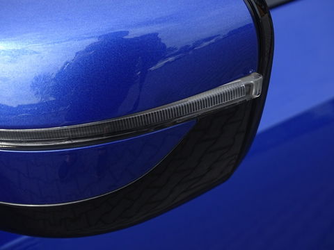 BMW 3-serie 330e 292PK M-sport Individual / Laser *NAP*