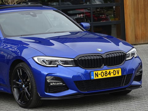 BMW 3-serie 330e 292PK M-sport Individual / Laser *NAP*