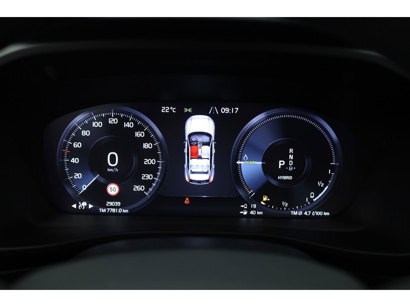 Volvo XC40 1.5 T5 Plug-in hybrid Ultimate Dark Panorama-dak, 360 camera, elek. stoelen, ACC, Blis