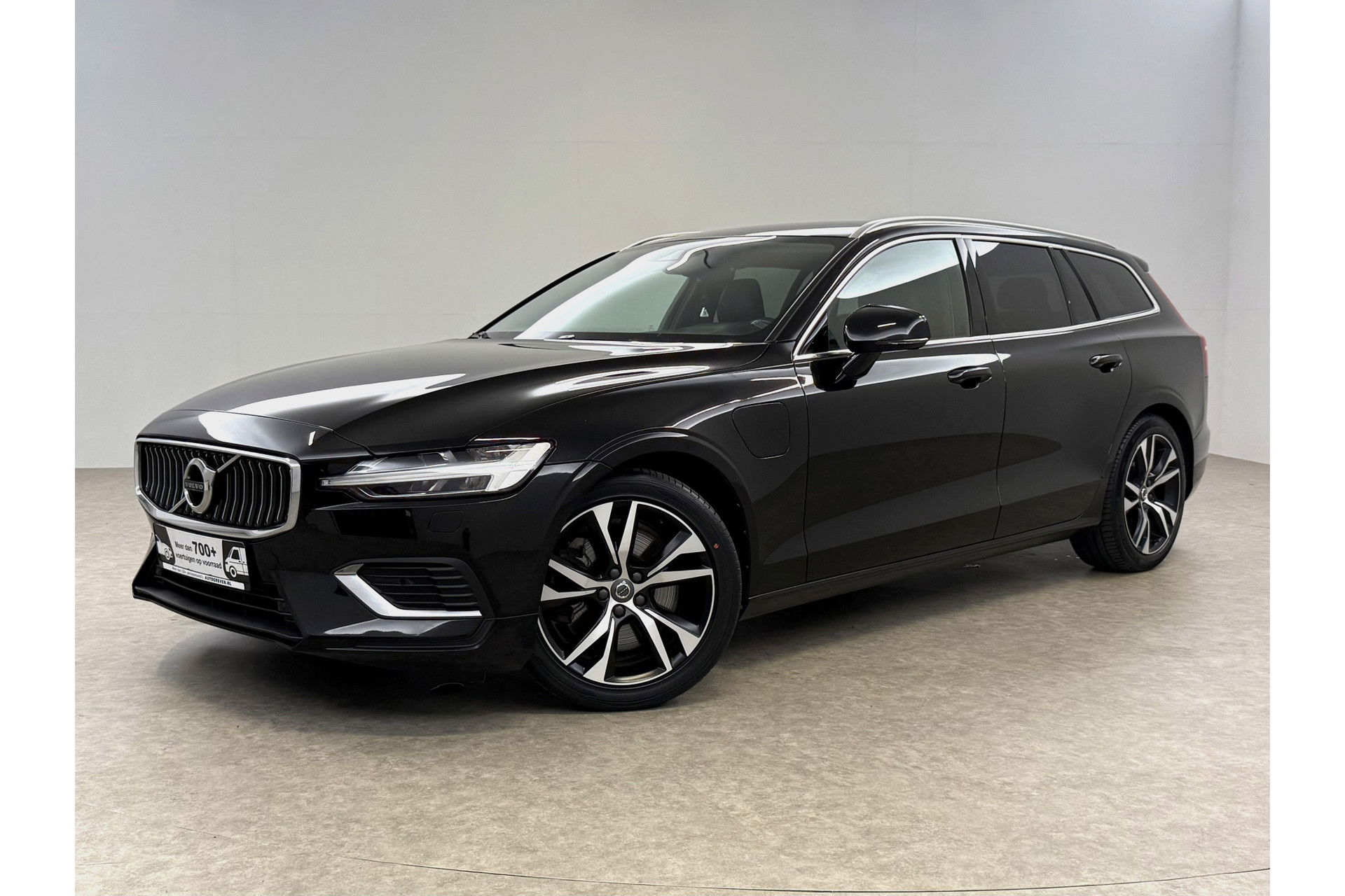 Volvo V60 T6 Recharge 291PK Inscription | LED | Camera | Trekhaak | Carplay | Virtual Cockpit | Memory seats