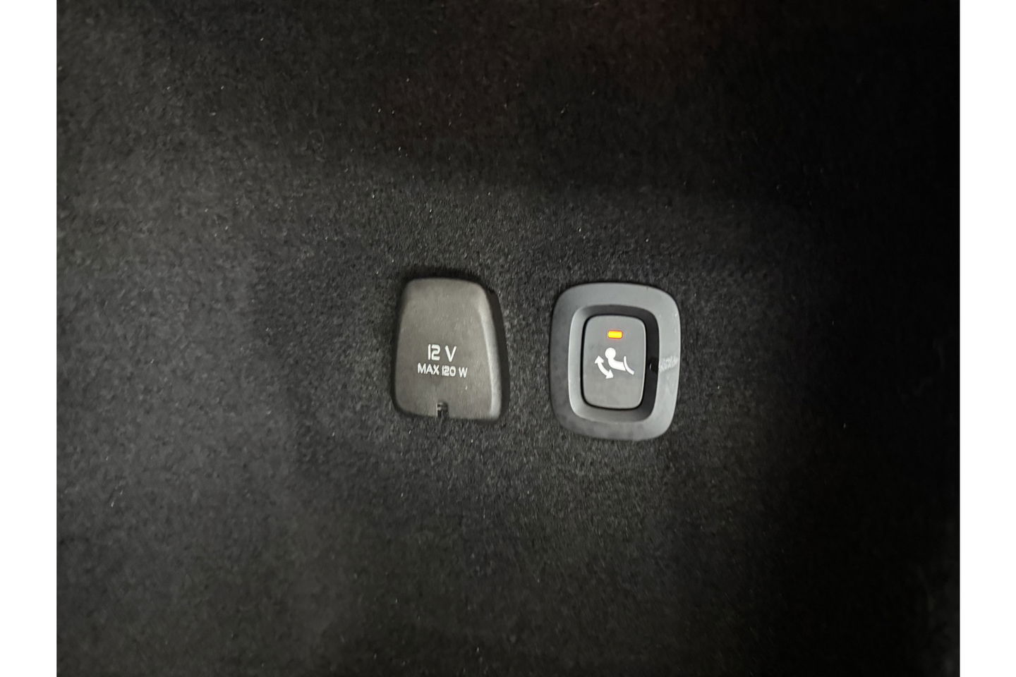 Volvo V60 T6 Recharge 291PK Inscription | LED | Camera | Trekhaak | Carplay | Virtual Cockpit | Memory seats