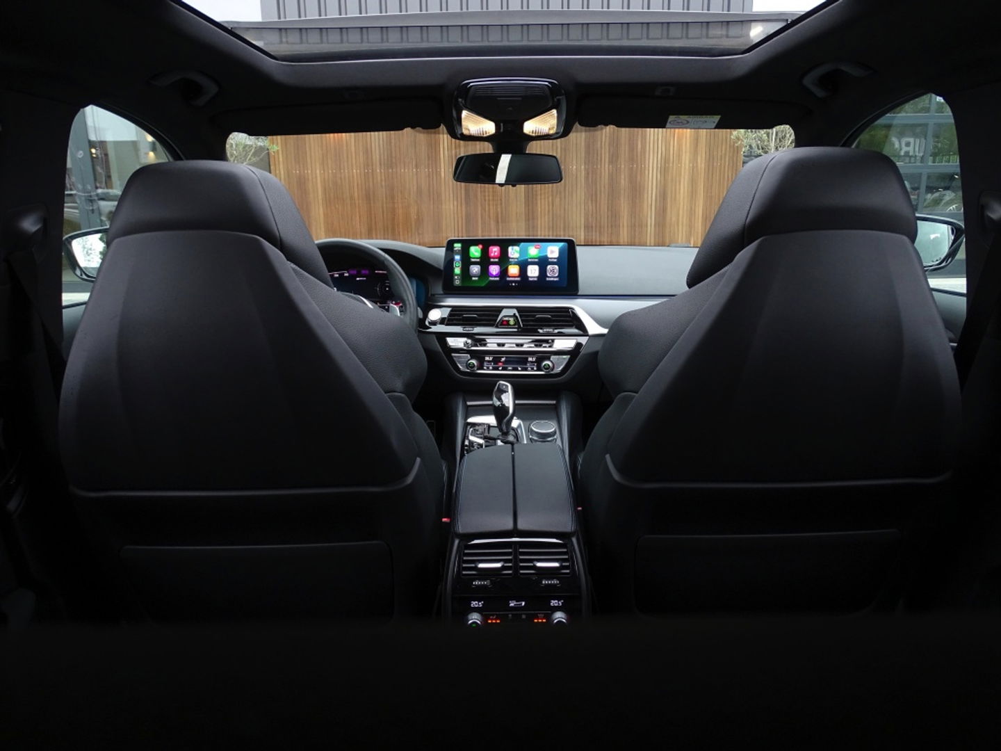 BMW 5 Serie touring 530e 292PK X-drive / M-Sport / Laser / 2022 / Pano / Head-Up
