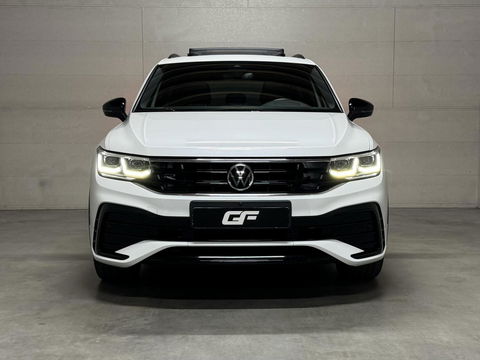 Volkswagen Tiguan 1.4 TSI eHybrid R-Line Black Style Pano HUD 360º Carplay