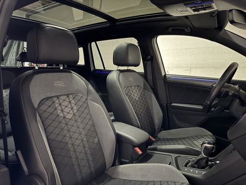 Volkswagen Tiguan 1.4 TSI eHybrid R-Line Black Style Pano HUD 360º Carplay