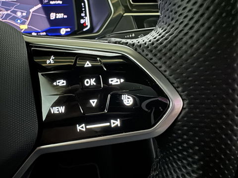 Volkswagen Tiguan 1.4 TSI eHybrid R-Line Black Style Pano HUD 360º Carplay