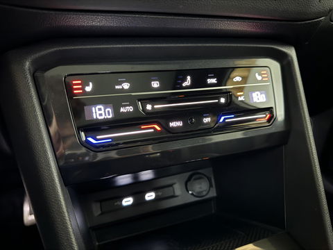 Volkswagen Tiguan 1.4 TSI eHybrid R-Line Black Style Pano HUD 360º Carplay