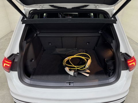 Volkswagen Tiguan 1.4 TSI eHybrid R-Line Black Style Pano HUD 360º Carplay