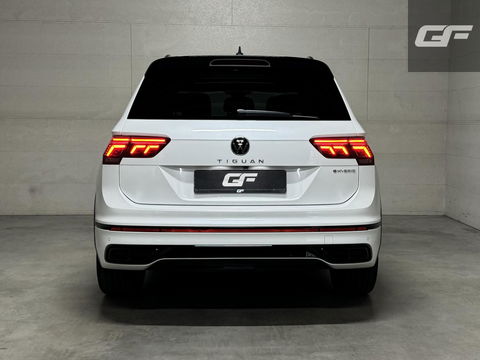 Volkswagen Tiguan 1.4 TSI eHybrid R-Line Black Style Pano HUD 360º Carplay