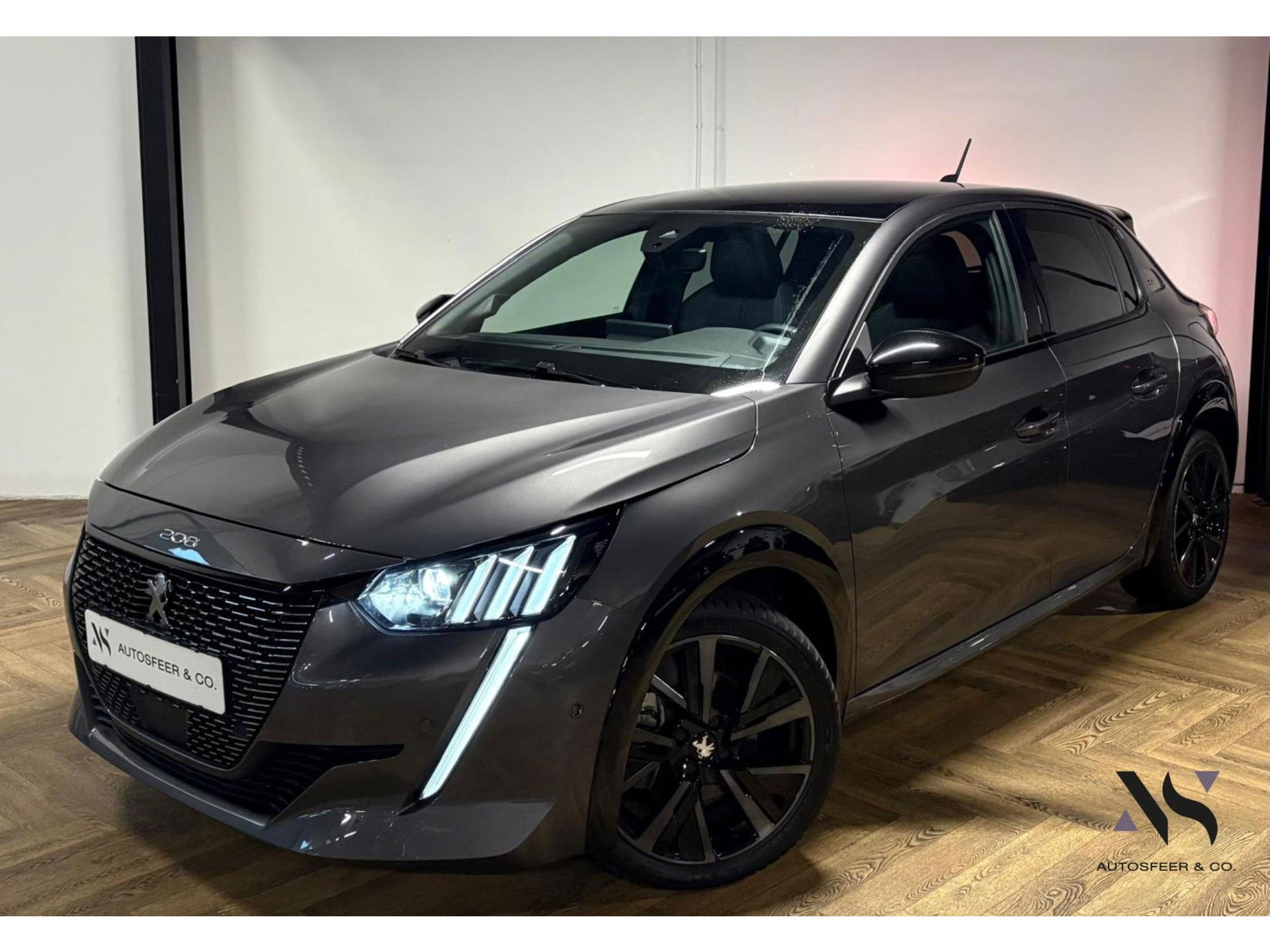 Peugeot 208 1.2 PureTech 100 GT PANO CAM