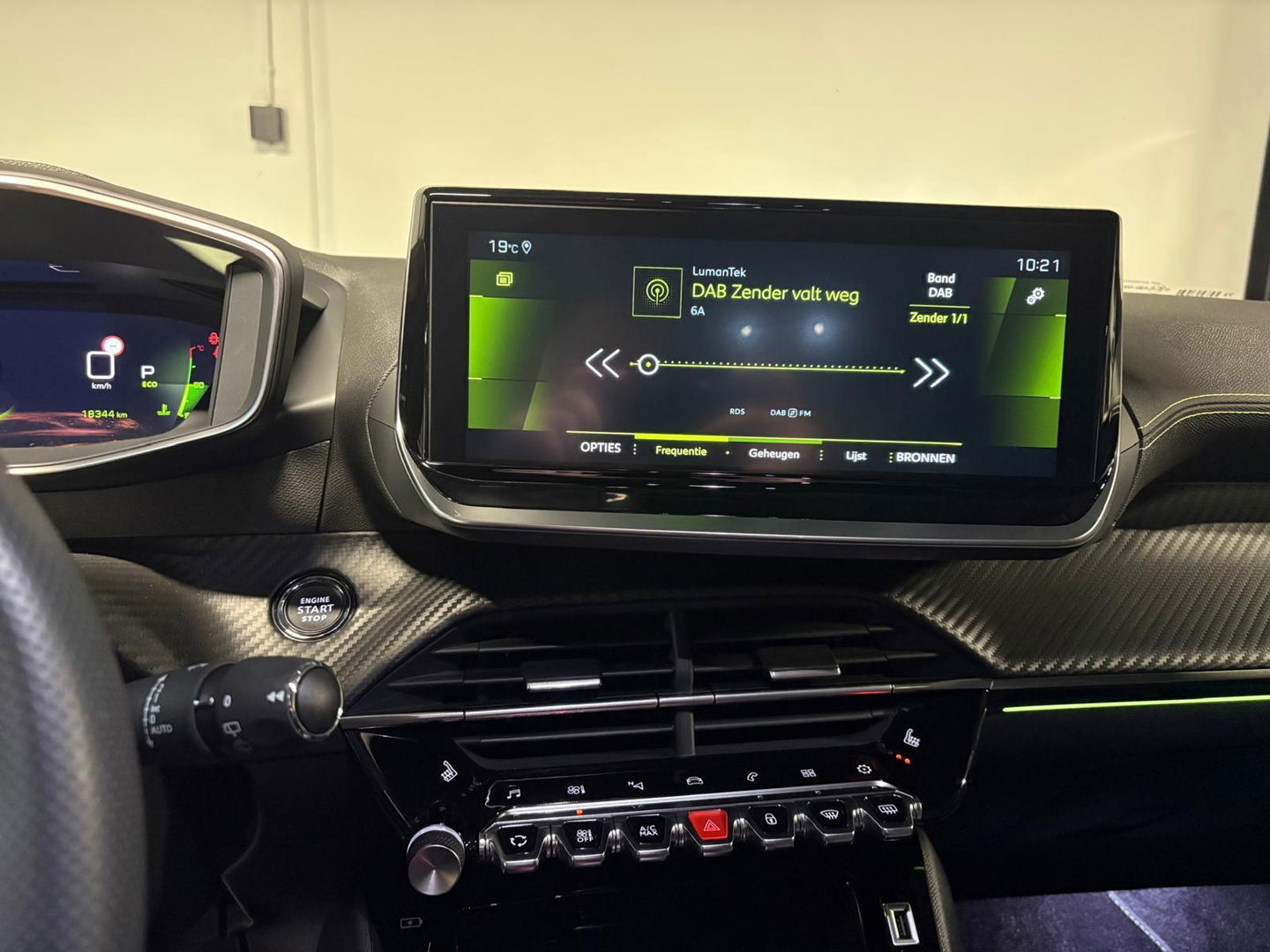 Peugeot 208 1.2 PureTech 100 GT PANO CAM