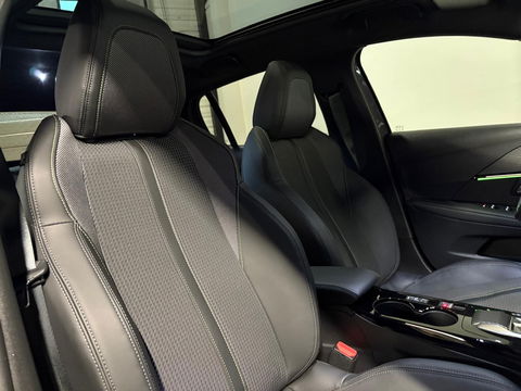 Peugeot 208 1.2 PureTech 100 GT PANO CAM