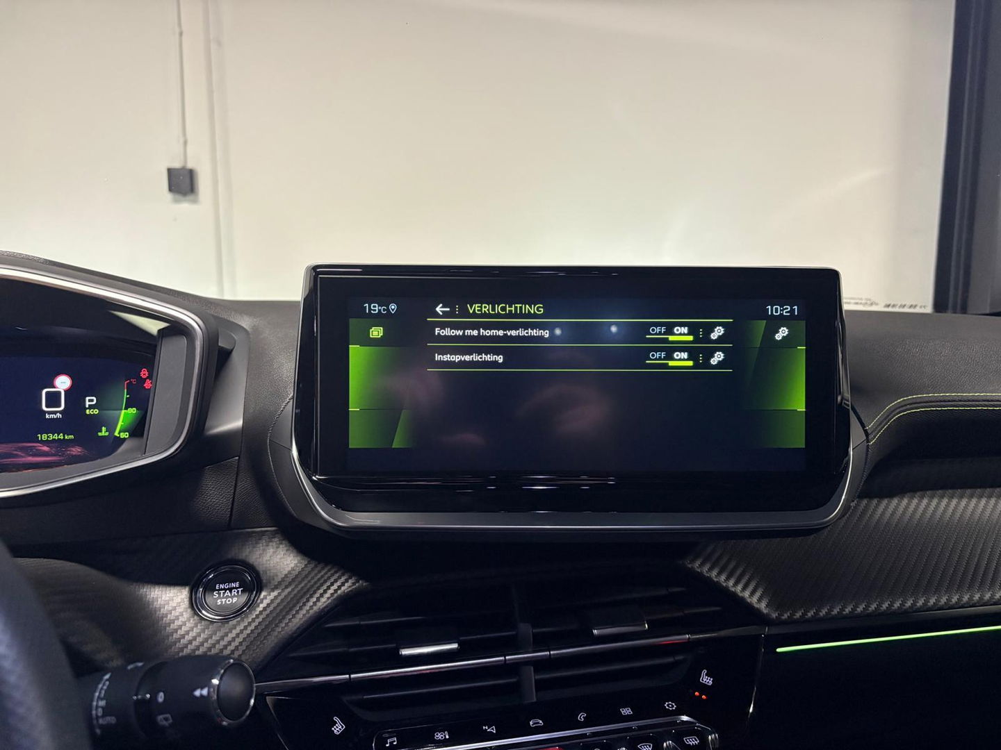 Peugeot 208 1.2 PureTech 100 GT PANO CAM
