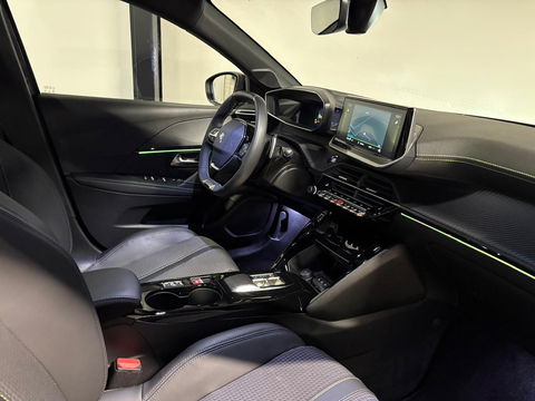 Peugeot 208 1.2 PureTech 100 GT PANO CAM