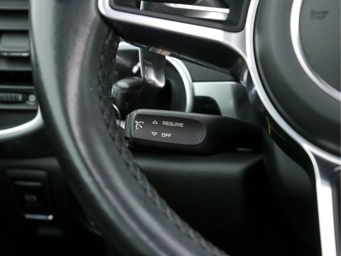 Porsche Cayenne 3.0 S E-Hybrid (INCL-BTW) *PANO | LUXURY-LEATHER | BI-XENON | BOSE-SOUND | MEMORY-PACK | HEATED-COMFORTSEATS | PRIVACY-GLASS | CAMERA | NAVI-FULLMAP | ECC | PDC | CRUISE | 21''ALU*