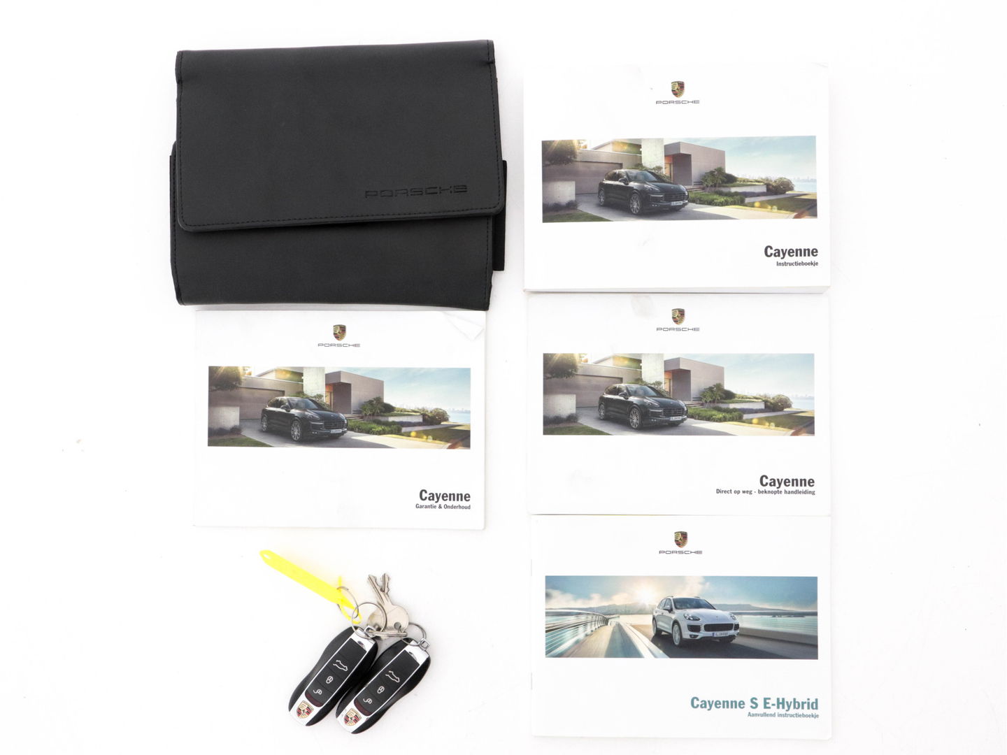Porsche Cayenne 3.0 S E-Hybrid (INCL-BTW) *PANO | LUXURY-LEATHER | BI-XENON | BOSE-SOUND | MEMORY-PACK | HEATED-COMFORTSEATS | PRIVACY-GLASS | CAMERA | NAVI-FULLMAP | ECC | PDC | CRUISE | 21''ALU*