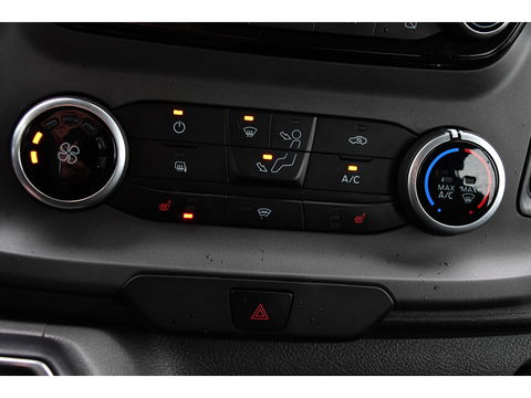 Ford Transit 2.0 TDCI L2H2 DC Raptor Grill Camera, Cruise, Carplay, Stoelverwarming, 130pk, Automaat, Multimedia, 2 x Schuifdeur, Uniek!