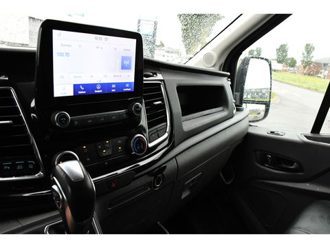 Ford Transit 350 2.0 TDCI L3H2 Black Edition Camera, Cruise, Carplay, 185pk, Xenon, Multimedia, Automaat, Trekhaak, Sensoren, Uniek!