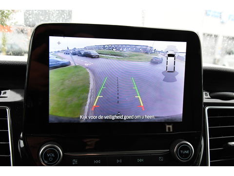 Ford Transit 350 2.0 TDCI L3H2 Black Edition Camera, Cruise, Carplay, 185pk, Xenon, Multimedia, Automaat, Trekhaak, Sensoren, Uniek!