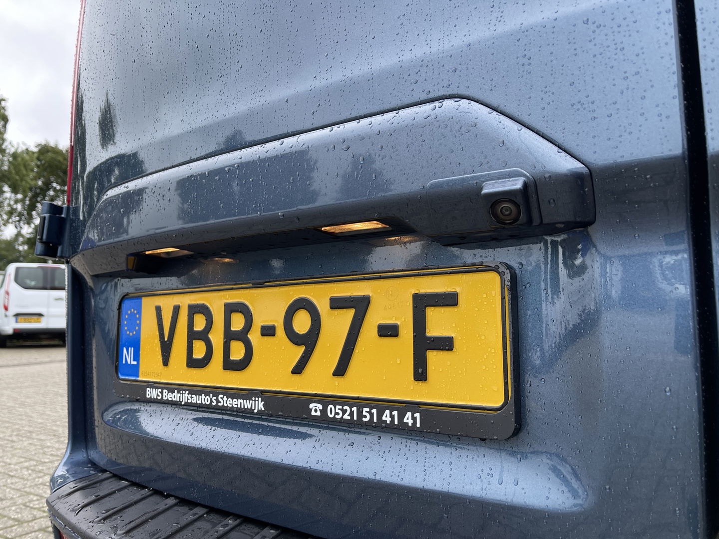 Ford Transit Custom 280 2.0 TDCI 130pk automaat L1H1 Limited / vaste prijs rijklaar € 17.950 ex btw / lease vanaf € 302 / airco / cruise / navi / camera / stoelverwarming / trekhaak !