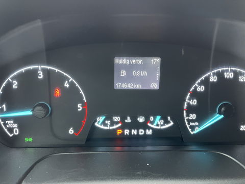Ford Transit Custom 280 2.0 TDCI 130pk automaat L1H1 Limited / vaste prijs rijklaar € 17.950 ex btw / lease vanaf € 302 / airco / cruise / navi / camera / stoelverwarming / trekhaak !
