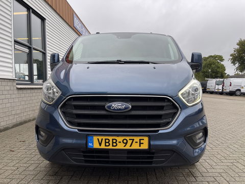 Ford Transit Custom 280 2.0 TDCI 130pk automaat L1H1 Limited / vaste prijs rijklaar € 17.950 ex btw / lease vanaf € 302 / airco / cruise / navi / camera / stoelverwarming / trekhaak !
