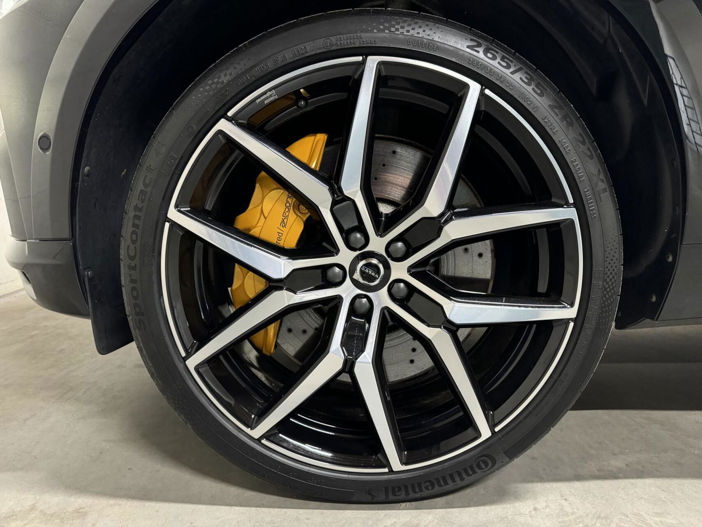Volvo XC60 2.0 T8 AWD Polestar Engineered B&W Pano HUD ACC Trekh.