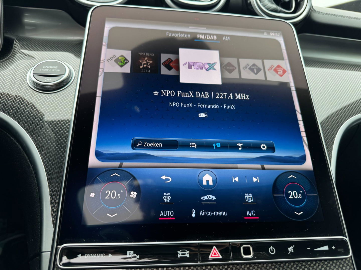 Mercedes-Benz C-Klasse 200 Launch Edition AMG Line Panorama 360 Camera
