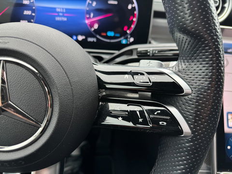 Mercedes-Benz C-Klasse 200 Launch Edition AMG Line Panorama 360 Camera