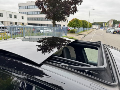 Mercedes-Benz C-Klasse 200 Launch Edition AMG Line Panorama 360 Camera