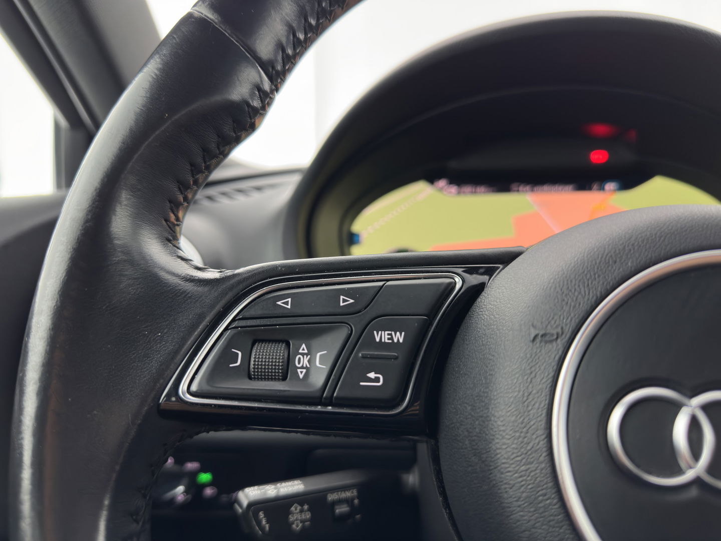 Audi A3 Sportback 1.4 e-tron Lease Edition PHEV Aut. *DIGI-COCKPIT | FULL-LED | ADAPTIVE-CRUISE | LANE-ASSIST | KEYLESS | SPORT-SEATS | NAVI-FULLMAP | ECC | PRIVACY-GLASS | PDC | CRUISE | 17''ALU*