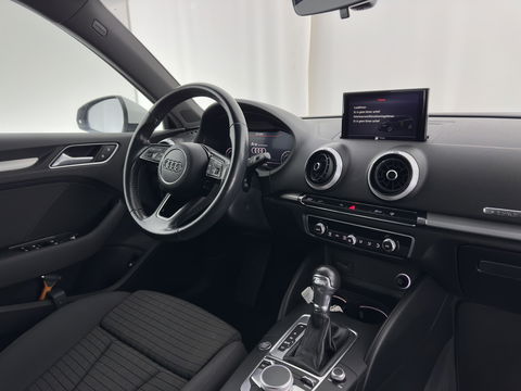 Audi A3 Sportback 1.4 e-tron Lease Edition PHEV Aut. *DIGI-COCKPIT | FULL-LED | ADAPTIVE-CRUISE | LANE-ASSIST | KEYLESS | SPORT-SEATS | NAVI-FULLMAP | ECC | PRIVACY-GLASS | PDC | CRUISE | 17''ALU*