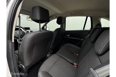Renault Clio Estate 1.2 TCE | 4x nieuwe banden + apk | navigatie | Cruise | Clima | rijklaarprijs |